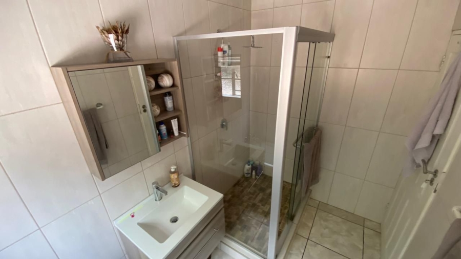 4 Bedroom Property for Sale in Pentagon Park Free State